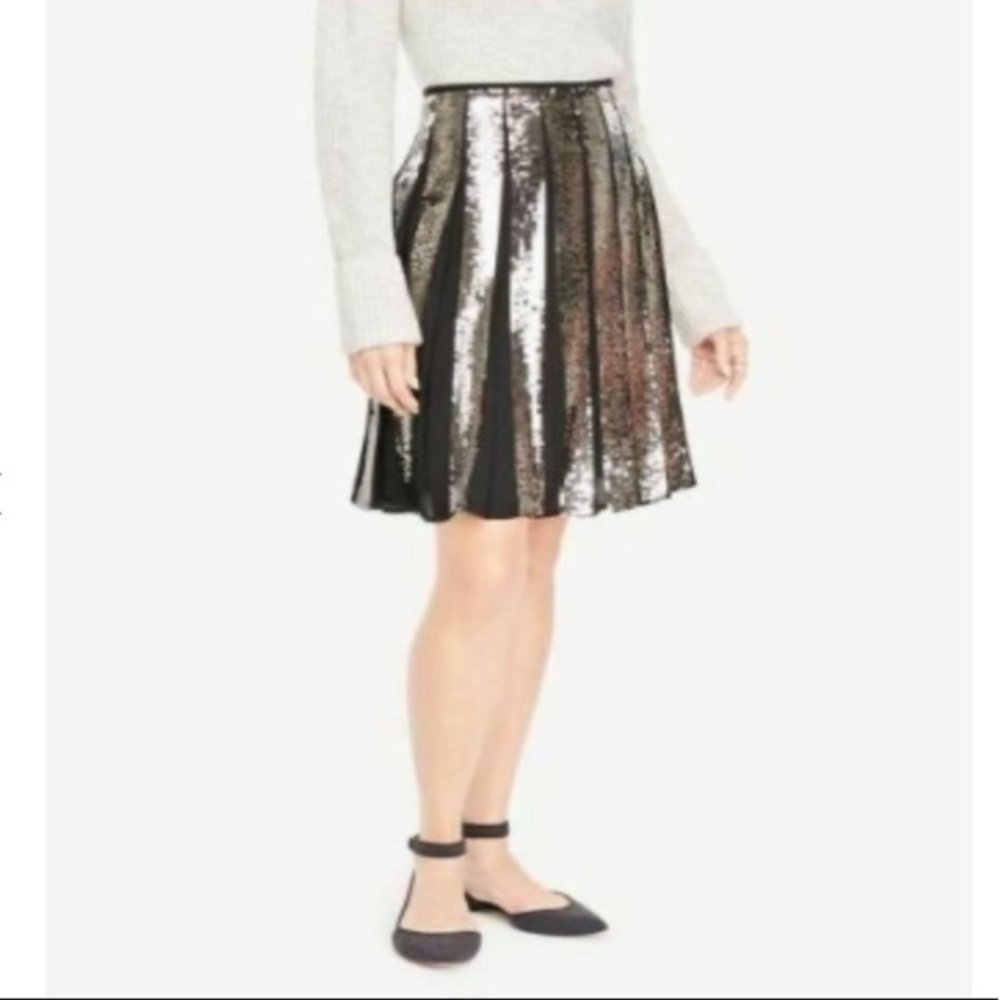 NWT! ANN TAYLOR Sequin Pleated Skirt